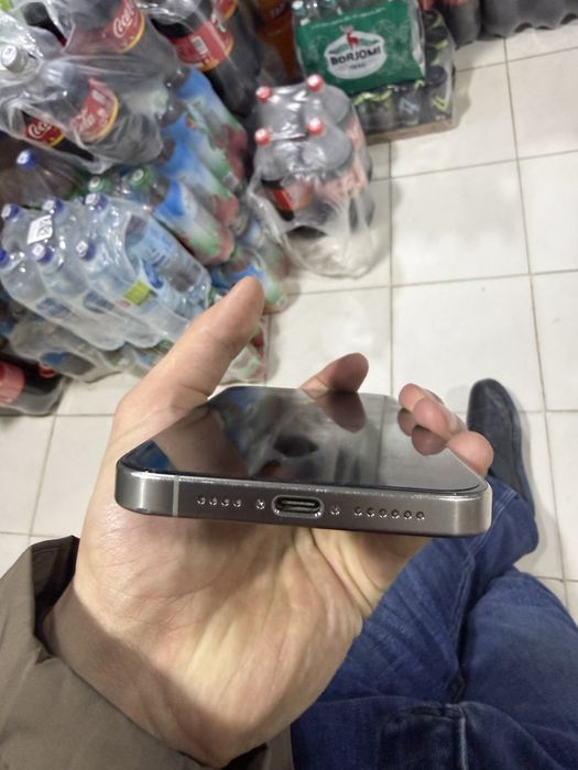 Iphone 15 pro max 256 gb  desert titat