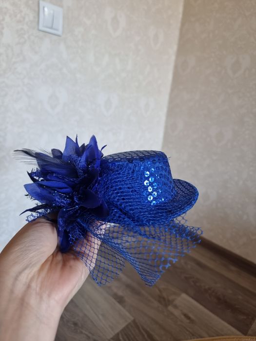 Детское платье белое и синие