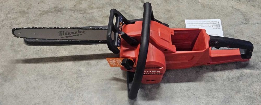 Milwaukee 2727 FCHS40 drujba - fierastrau cu lant 40cm