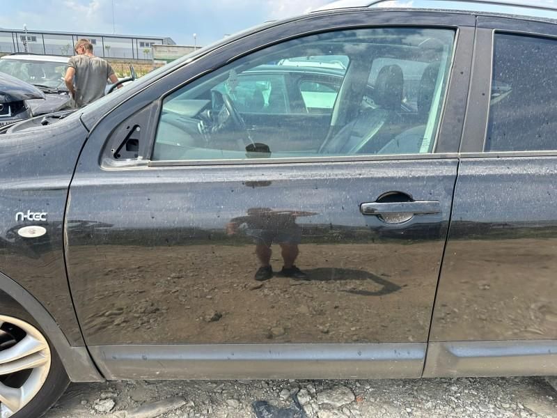 Portiera usa stanga fata Nissan Qashqai J10 SUV culoare negru - z11