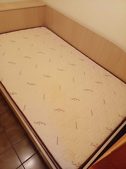 Спалня, ракла, рамка, матрак