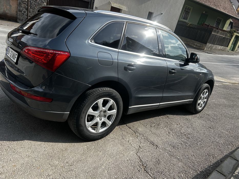 Audi Q5 Quattro s-line 2.0 TDI / Schimb