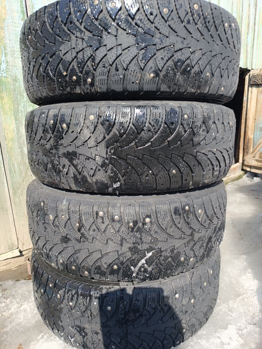 Продам комплект колес 5х114.3