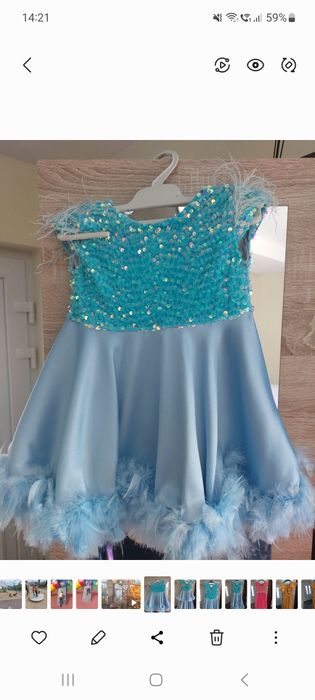 Vând rochițe în stare bună