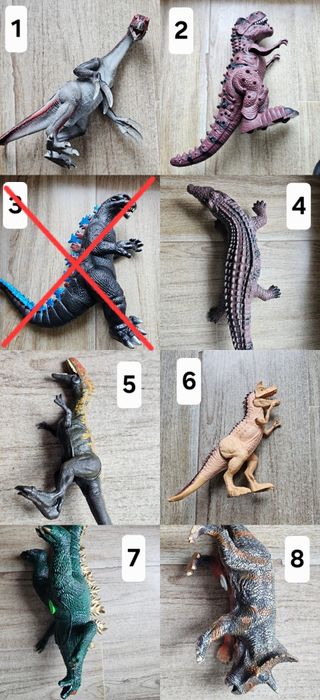 Детски играчки - динозаври,герои ,коли. Цени от 10 лв до 40 лв