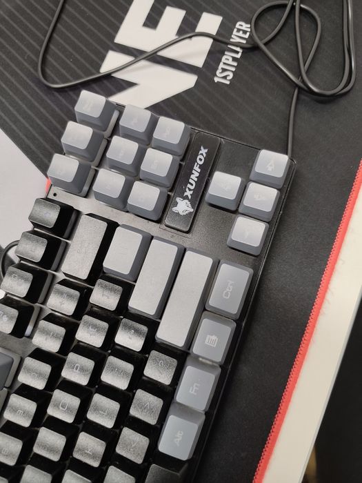 Продам клавиатуру за 3990 тг