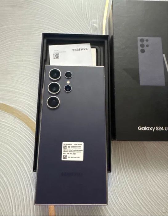 Samsung S24 Ultra 512 gb идеал