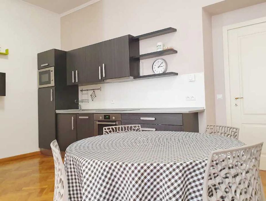 Дава се под наем Двустаен апартамент в Пловдив, Захарна фабрика - 69 кв.м за 331.5 € - Снимка #2