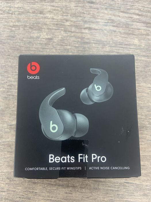 Casti Beats Fit pro