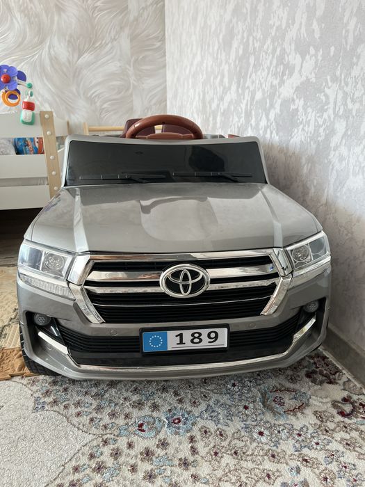 Продам паровой,пелесос и машинку