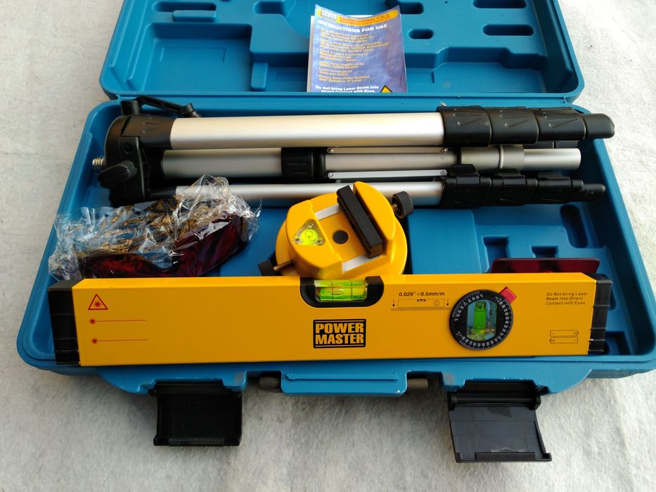 Nivela laser cu trepied Power Master