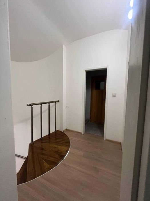 Дава се под наем Къща в София, Манастирски ливади - 300 кв.м за 3350 € - Снимка #3