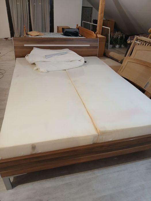 Pat dormitor din lemn masiv 1,8 m x 2m