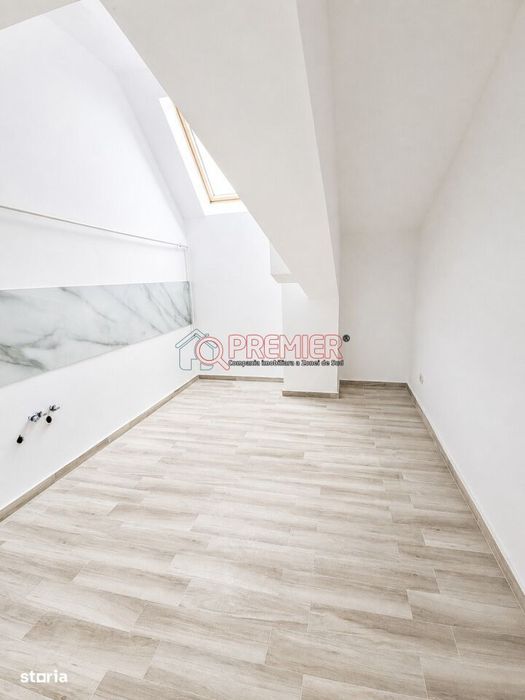 Apartament 3 Camere Cu Terasa Generoasa – Aproape De Metrou!