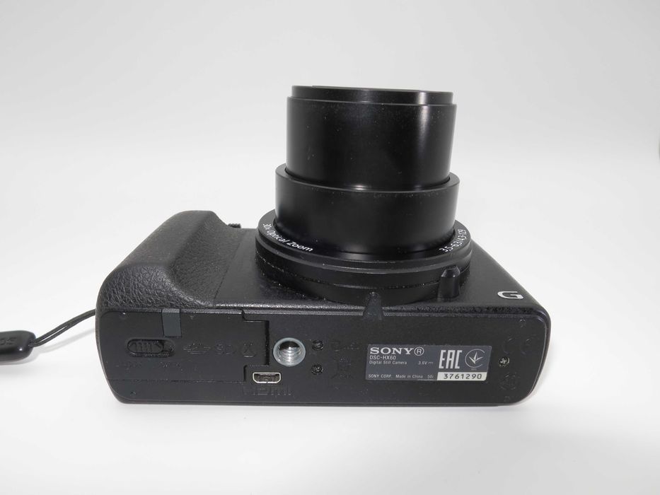 Sony Cyber-shot DSC HX60 компактен цифров фотоапарат в черен цвят, дигитална камера 30x Оптичен зум Sony G, 20.4 MP, Wi-Fi, NFC в отлично състояние