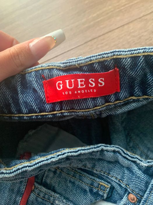 blugi guess (nu nike, adidas)
