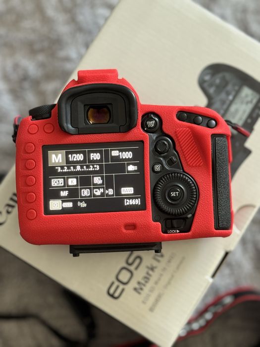 Canon 5D Mark IV Body