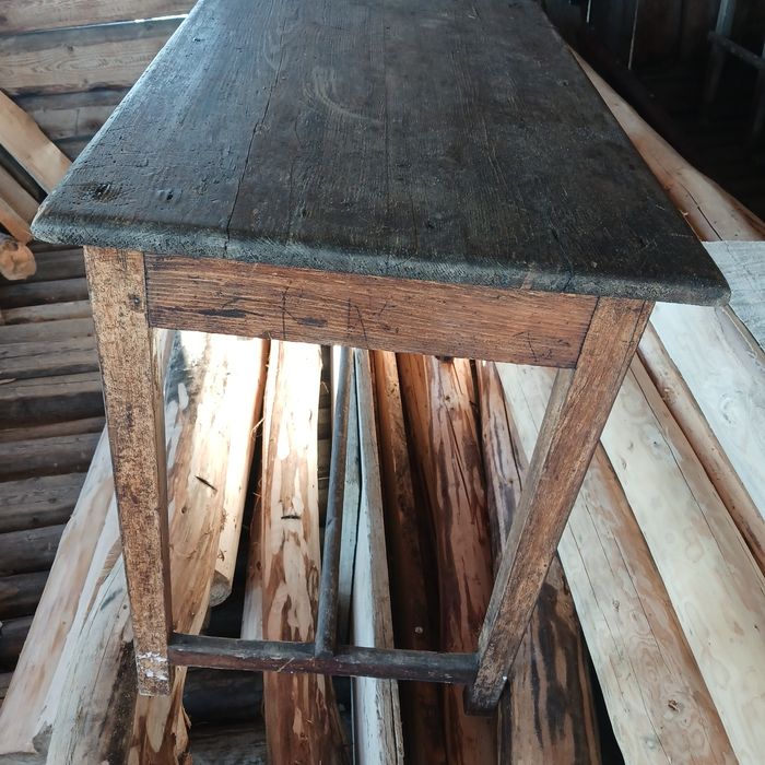 Fier de călcat vechi