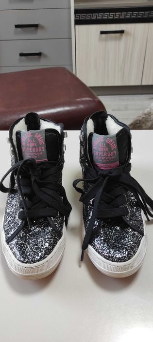 Нови спортни обувки на Superdry  и Xti