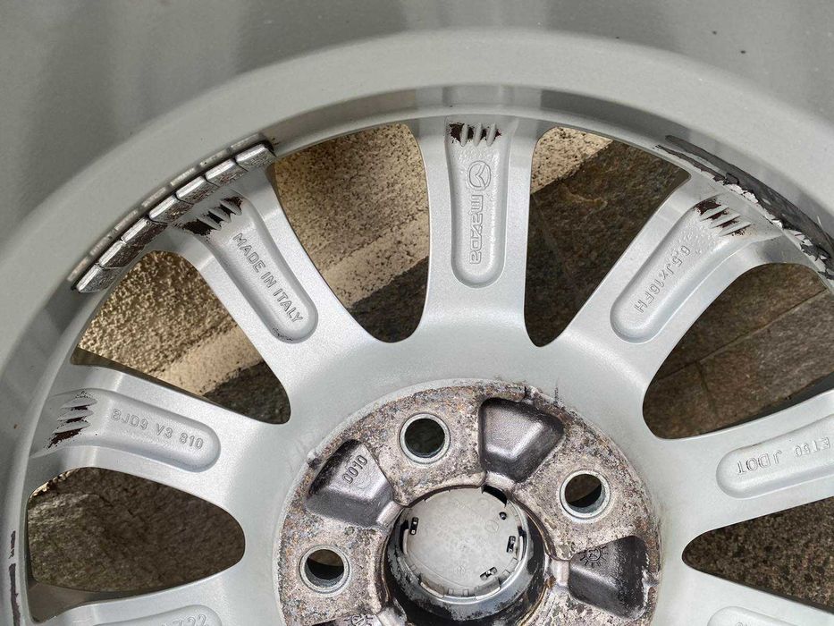 Гуми с джанти 205/60R16 за Mazda 6