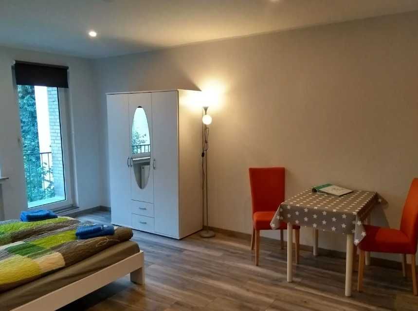 Дава се под наем Едностаен апартамент в Пловдив, Централна гара - 42 кв.м за 170 € - Снимка #1