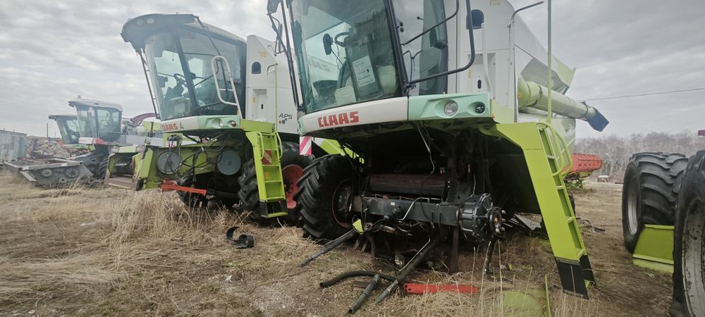 Продам комбайн Class Tucano 320