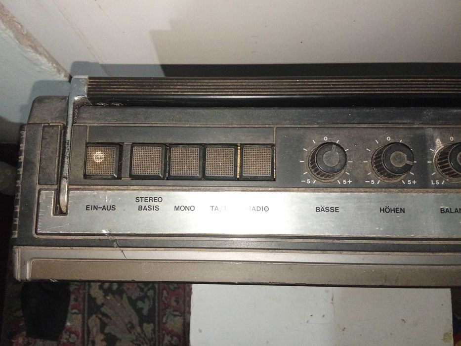 Радиокасетофон ITT RC 5600