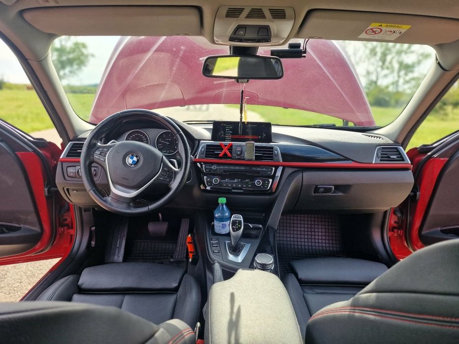 BMW Seria 3 F30 320D