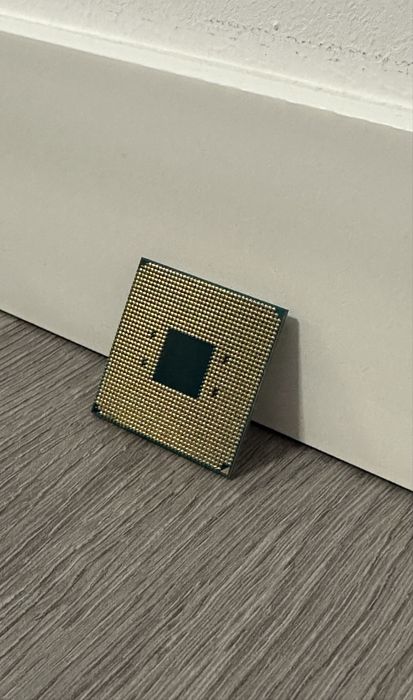 Procesor AMD RYZEN 7 2700X, 3.7GHz/4.3GHz, Socket AM4