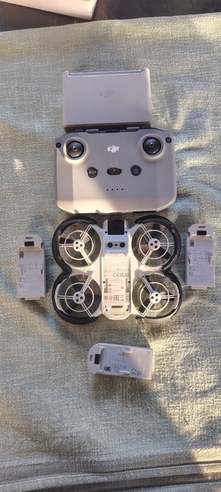 Drona DJI neo fly combo