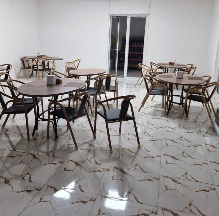 Столы со стульями