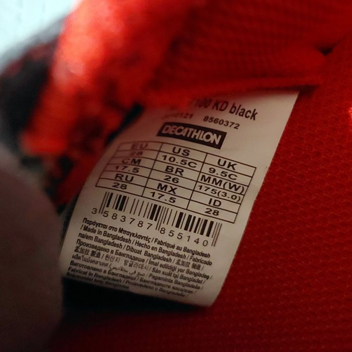 Бутсы кроссовки для мальчика Decathlon, размер 28