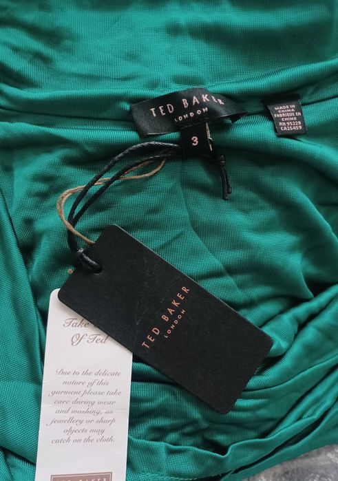 Ted Baker ,Стилна зелена рокля размер 40