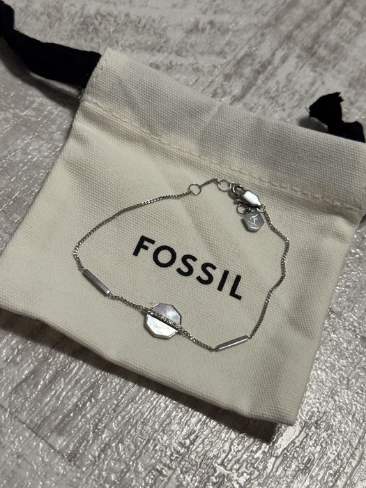 Brățară din colecția Fossil