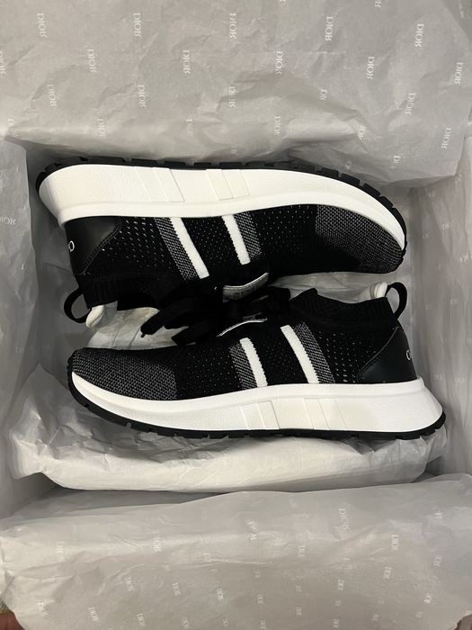 Продам кроссовки Dior оригинал