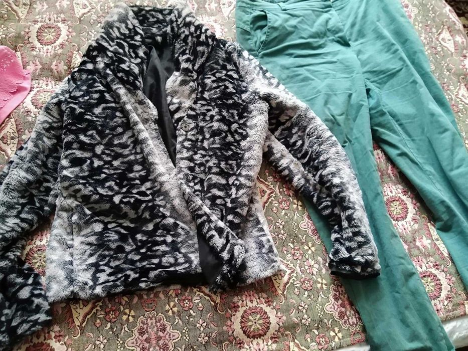 Дрехи на кило по договаряне
