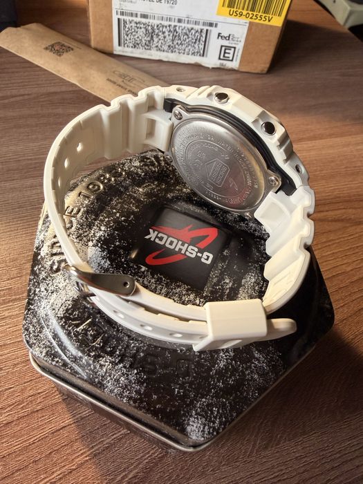 Casio G-SHOCK DW-B5600SF-7