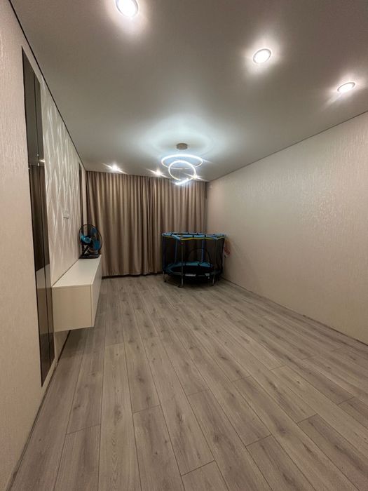 Продается 3 ком квартира район Детская Больница