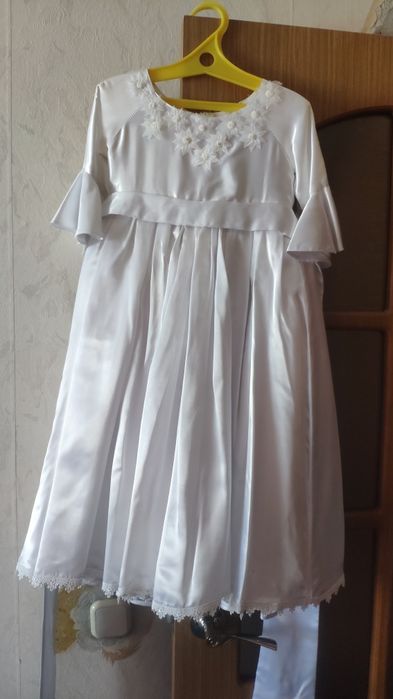 Праздничные платья на девочку