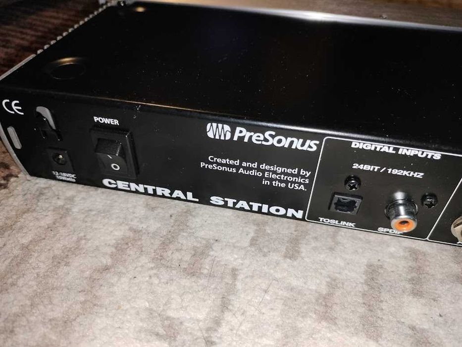Vand,interfata, placa sunet,muzica,PRESONUS Central Station,