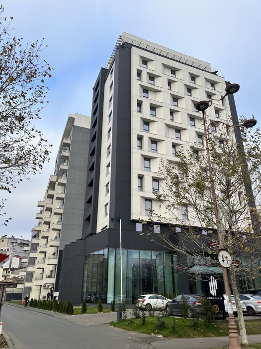 Proprietar,Inchiriez apt 2 camere B dul Unirii 47-Union Plaza