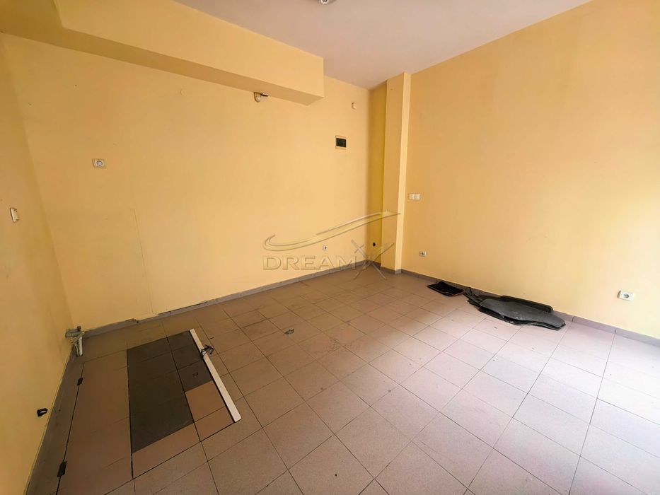Под наем офис в Мараша! 71917117