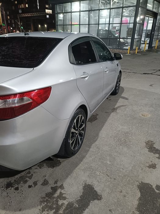 Продам автомобиль Кия Рио