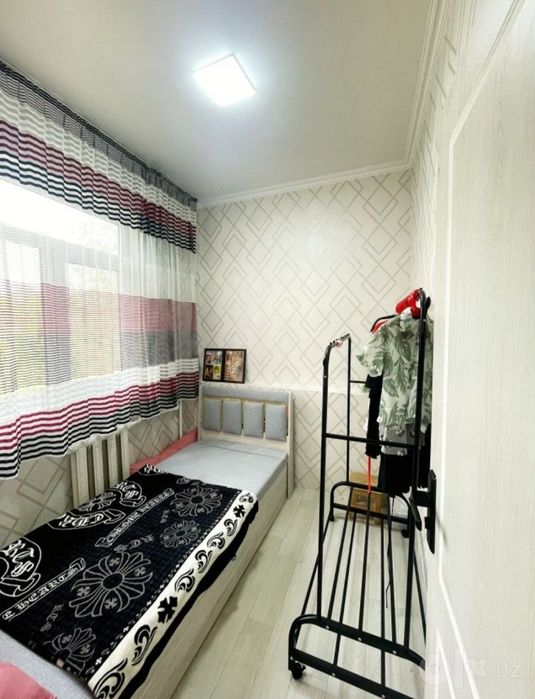 Продаю квартиру Яшнабадский р-он Авиасозлар-Слонима 2-ком 3-этаж 4-эта