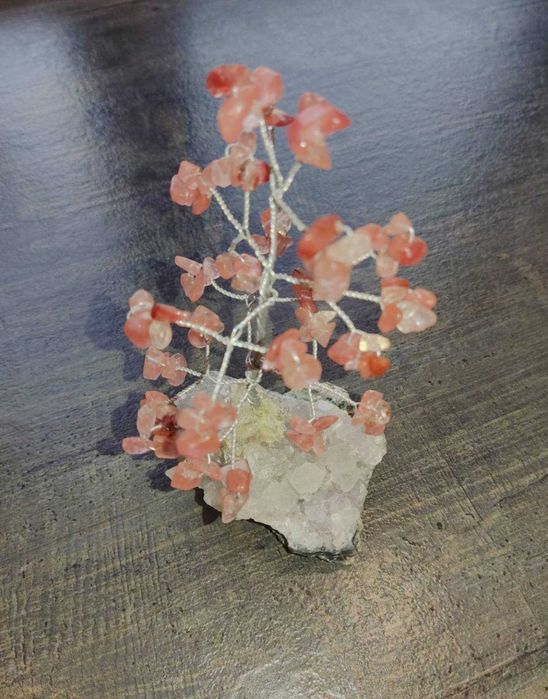 Автентични качествени сувенири ръчна изработка: "Дървото на живота"