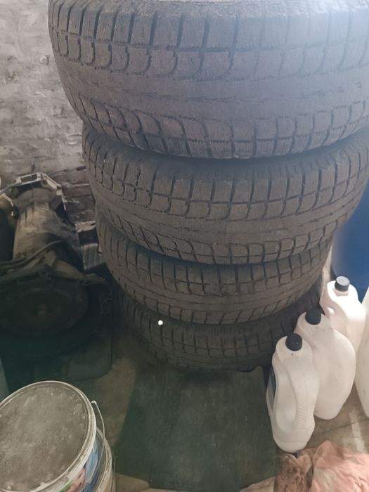 Продам комплект колес