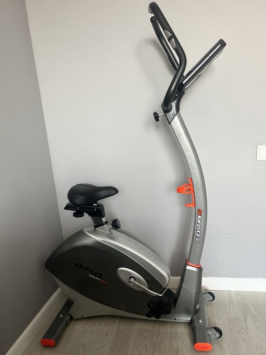 Продам велотренажер состочние нового