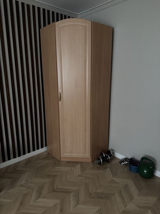 Шкаф угловой и тумба