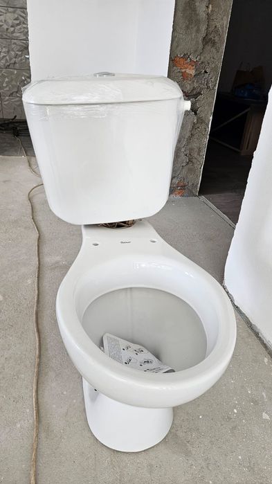 Cada baie si vas wc