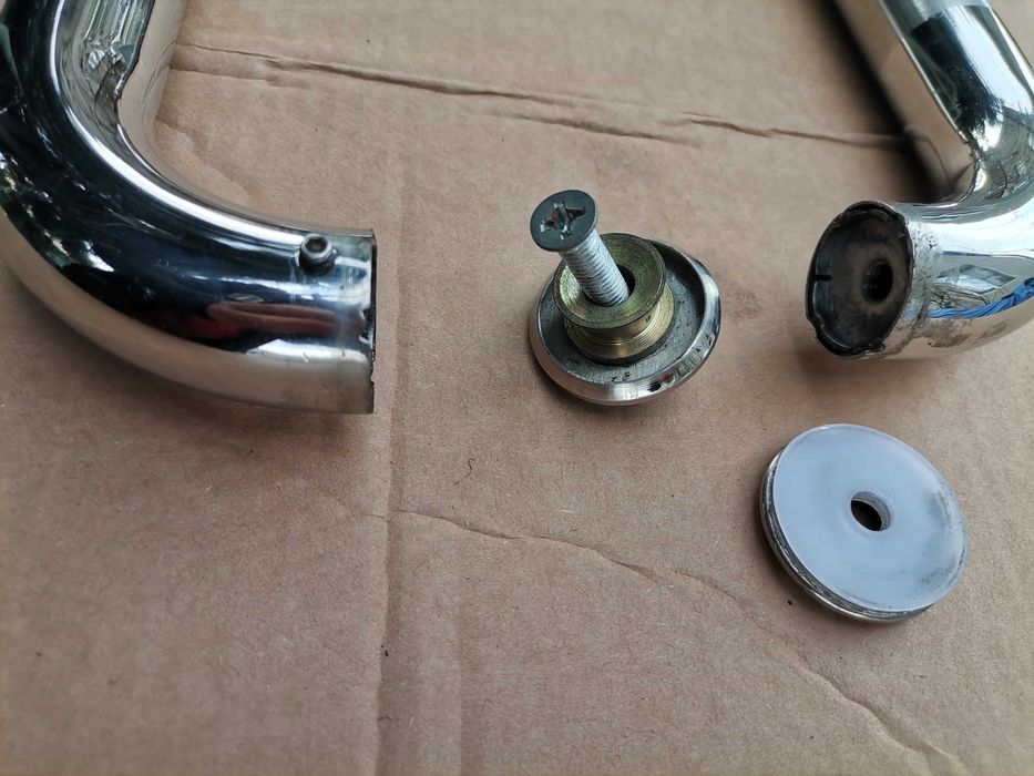 Иноксова дръжка за стъклени врати